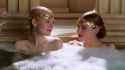 Hailuo_Video_Close up shot of Elle Fanning _401294549419917320_thumb.jpg