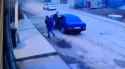 you cant park there 1723701675_e0a_24_thumb.jpg