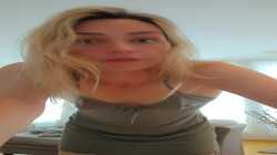 Snapchat-1088543452_thumb.jpg