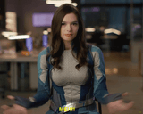 nicole-maines-supergirl