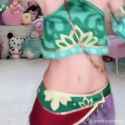 emiru_tummy_thumb.jpg
