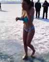 ice-swim-huge-tits-bikini_thumb.jpg