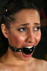 3563_isislove211_rt8