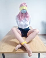 GhK-y2YXAAAh2-x
