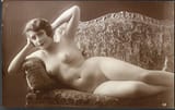 1172-black-white-vintage-nude