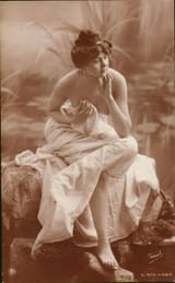 auc5802-2-1800s-1920s-retro-nude-women-1