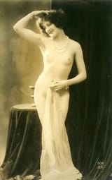 auc9019-1800s-1920s-retro-nude-women-1