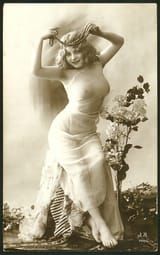 auc10042-1800s-1920s-retro-nude-women-1