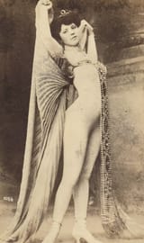 dfal_at_1k733-1800s-1920s-retro-nude-women-1
