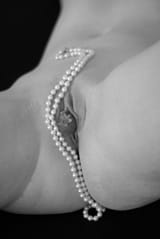strawberries_pearls