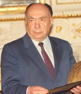Александр_Яковлев_(cropped)
