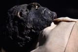 1280px-Ahmose_Mummy_at_Luxor_Museum_in_Luxor_Egypt