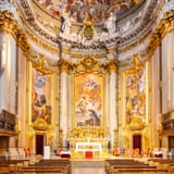 AdobeStock_295960701-900x900