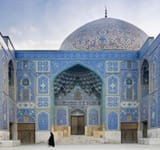 Courtyard-Lutf-Allah-Masjed-e-Iran-Esfahan