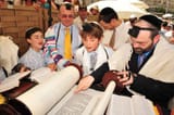 boy-bar-mitzvah-service-Torah-Western-Wall