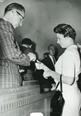 Sharon signs an autograph for juror James Ogden after her acquittal in Patricia Jones&#039;s murder