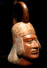 Moche_portrait_ceramic_Quai_Branly_71.1930.19.162_n2