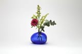 Sugahara_Flower_Bud_Vase_Riverstone_-_Cobalt_Blue_Flower_900x