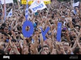 athens-greece-03rd-july-2015-people-in-the-crowd-have-spelled-out-EX12CM