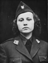 Weibliche_Ustascha-Jugend_StAF_W_134_Nr._026029_Bild_1_5-92167-1-546x720