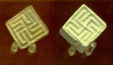 IndusValleySeals_swastikas