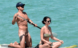 orlando-bloom-nude-paddle