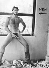 Men sign w Boots