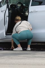 kristen-bell-at-a-gym-in-los-feliz-06-07-2021-8