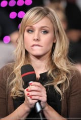 KristenBell_MTV-TRL-001