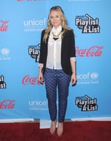 0628133232216_194_kristen_bell_unicef_playlist_with_the_a_list_16