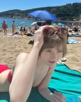 ellaredbikini5