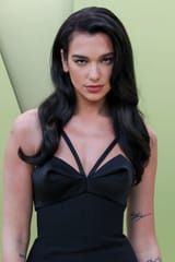 celebrity-dua-lipa-gnqbU7