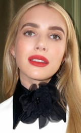 emma-roberts-v0-ytv72yj5ge5d1