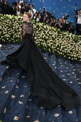 05-05-25-2025MetGala-Sadie-Sink-34