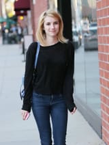 emmablacksweater2