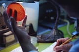 inspecting a gel