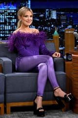 Millie-Bobby-Brown-Feet-6467288