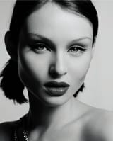 sophieellisbextor_20010816_80009437