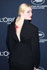 603362529_elle2-12