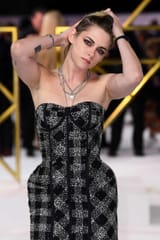 Kristen_Stewart_-_Charlie_s_Angels_UK_Premiere_in_London_November_202C_2019-08
