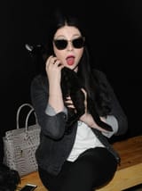 michelle-trachtenberg-at-crumbs-whiskers-kitten-party-in-los-angeles-08-24-2018-9
