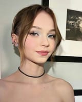 z_nno47_40030885