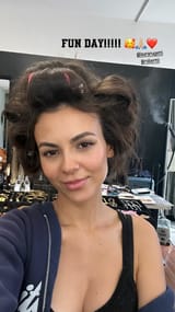 Victoria Justice hair rollers