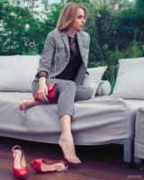 Greta-Ray-Feet-6824568