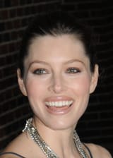 Jessica_Biel_visits_the_Late_Show_with_David_Letterman_066