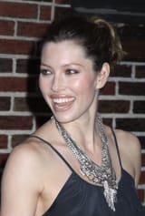 Jessica_Biel_visits_the_Late_Show_with_David_Letterman_111