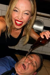 20250617_2349_Bar Bathroom Chaos_remix_01jy0jd49qeny98bs2ss1ex78q