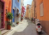 alley