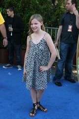 vecteezy_chloe-grace-moretz-arriving-at-the-teen-choice-awards-2008_34739974