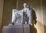 Statue_of_Abraham_Lincoln,_Lincoln_Memorial_(2024)-L1005507